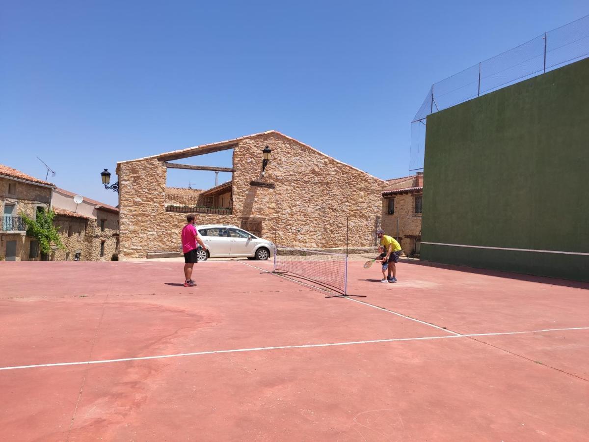 Casa Rural Sierra Del Solorio Iruecha Bagian luar foto