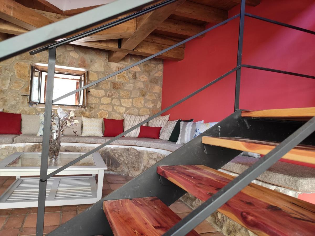 Casa Rural Sierra Del Solorio Iruecha Bagian luar foto